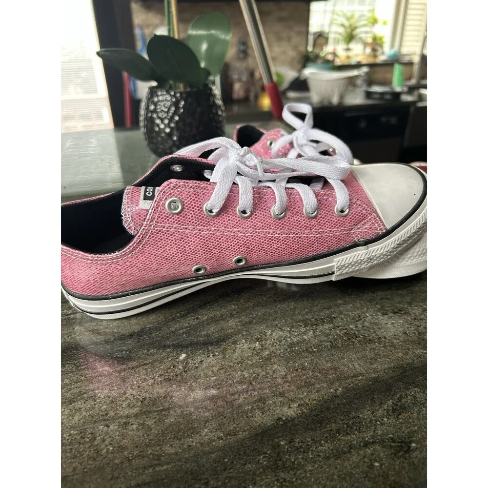 CONVERSE ALL STARS~PINK Sparkle Sz 6 Youth Women’s 7.5/ 8